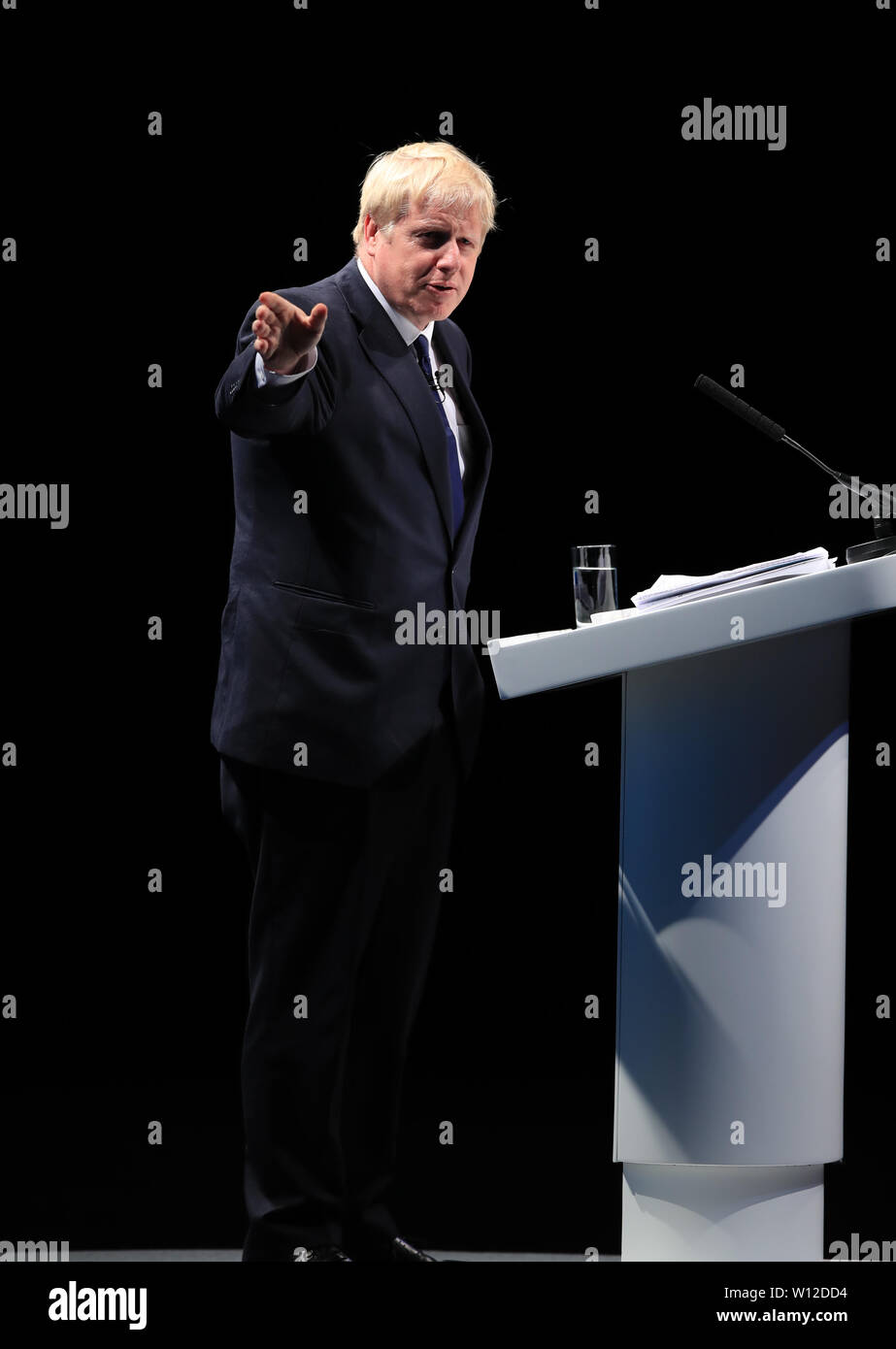 La direction du parti conservateur, Boris Johnson, aspirant au cours d'une campagne électorale à la direction du parti conservateur à Manchester. Banque D'Images