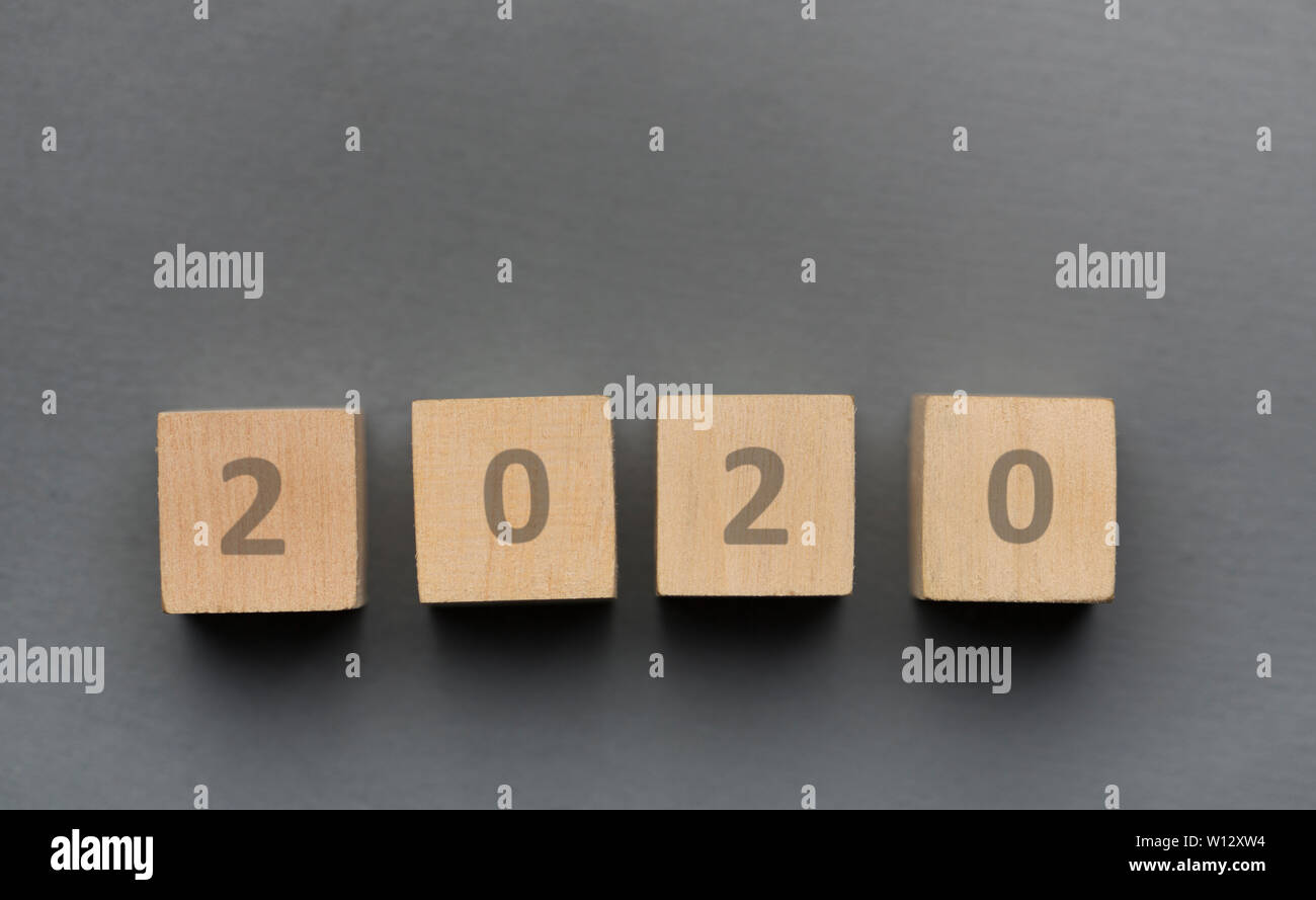 Blocs en bois avec texte sur fond gris Banque D'Images