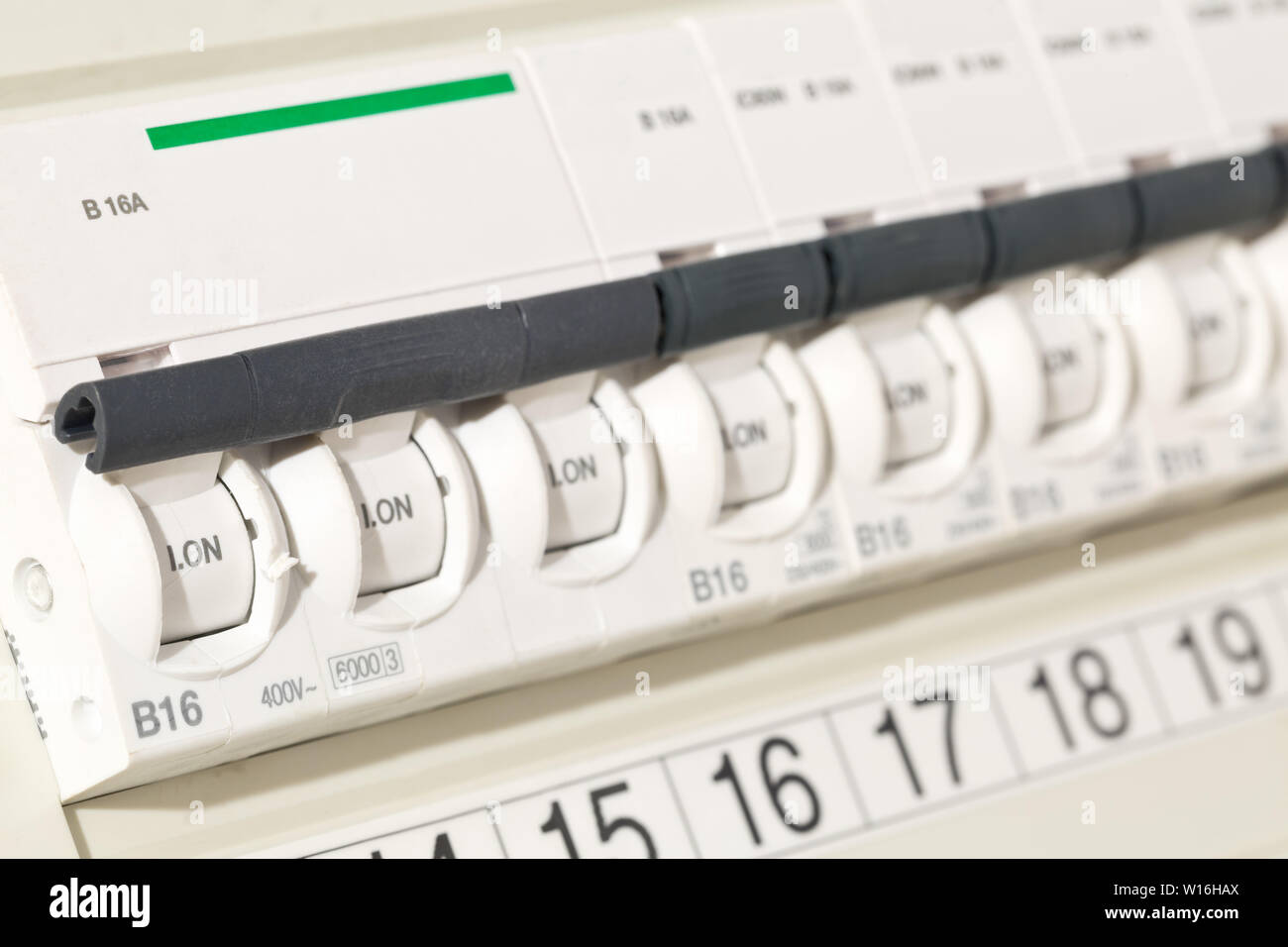 Coupe-circuit électrique de fusibles dans le secteur accueil close up avec selective focus Banque D'Images