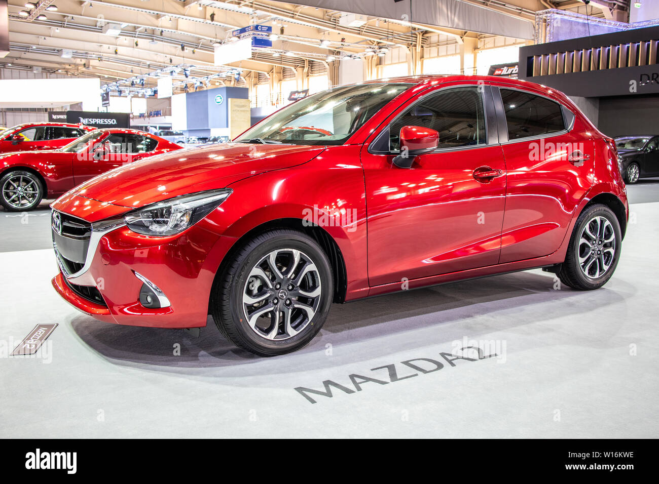 Poznan, Pologne, mars 2019 Mazda 2 rouge, Hakone Poznan International Motor Show, quatrième génération, DJ, Demio, bicorps, fabriqué par Mazda Banque D'Images