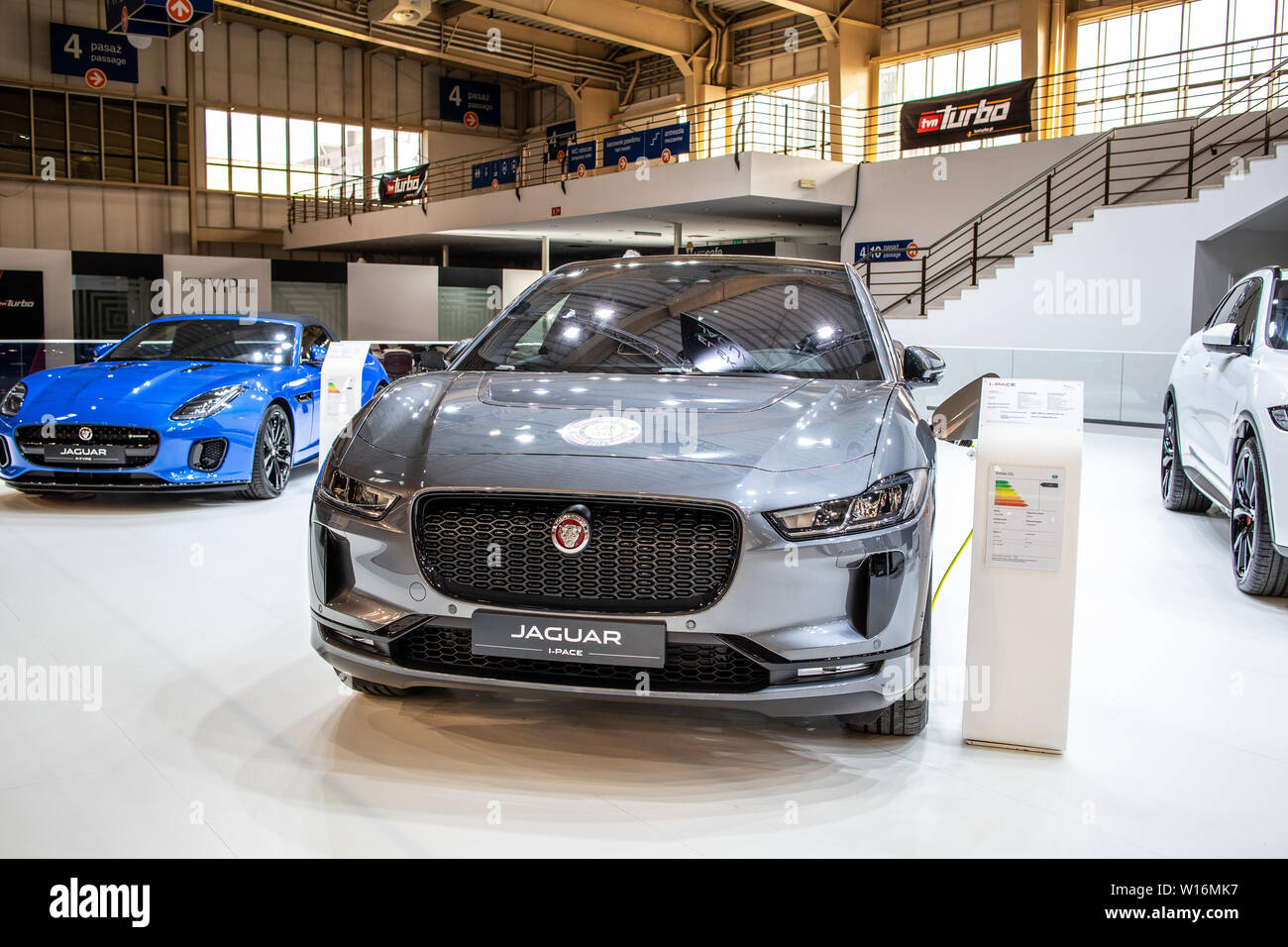 Poznan, Pologne, Mar 2019 Jaguar électriques I-RYTHME VUS avec batterie haute tension, moteur électrique, moteur Poznan Salon International de l'automobile, Jaguar SUV ev Banque D'Images