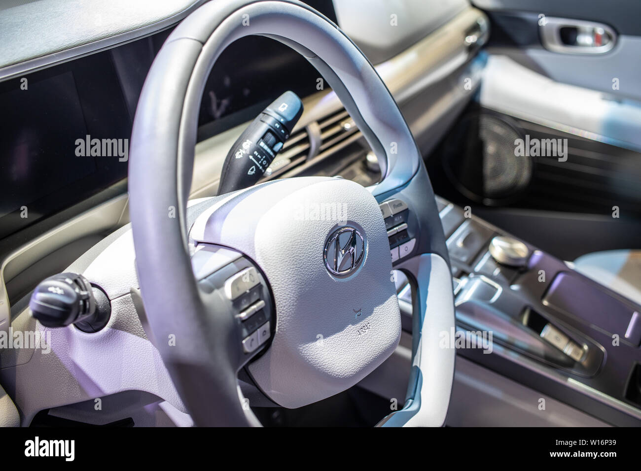 Poznan, Pologne, Mar 2019 Hyundai Nexo, l hydrogène powered crossover SUV, Poznan International Motor Show, Nexo gamme de 800km, location par Hyundai Banque D'Images