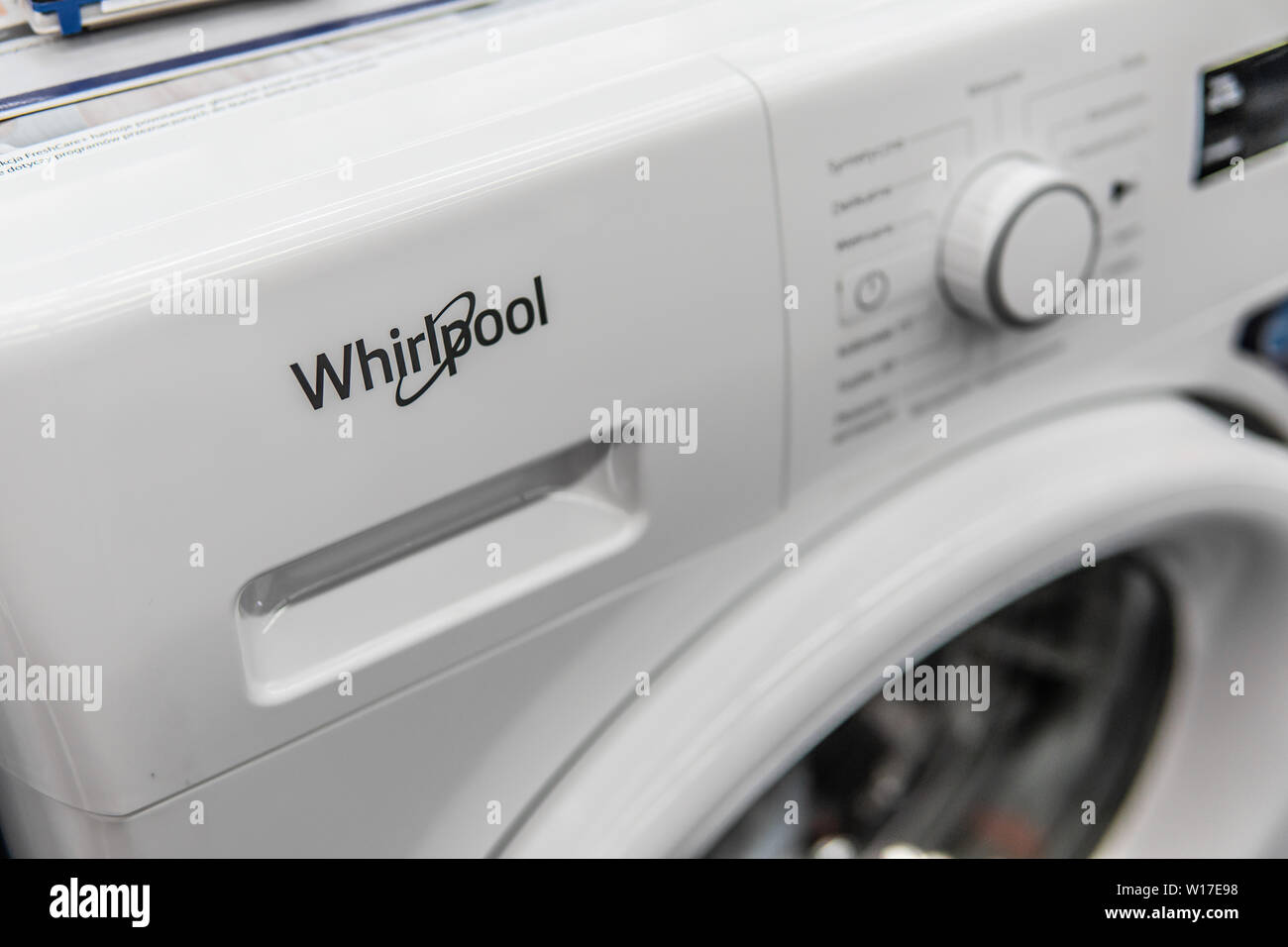Whirlpool washer Banque de photographies et d'images à haute résolution -  Alamy