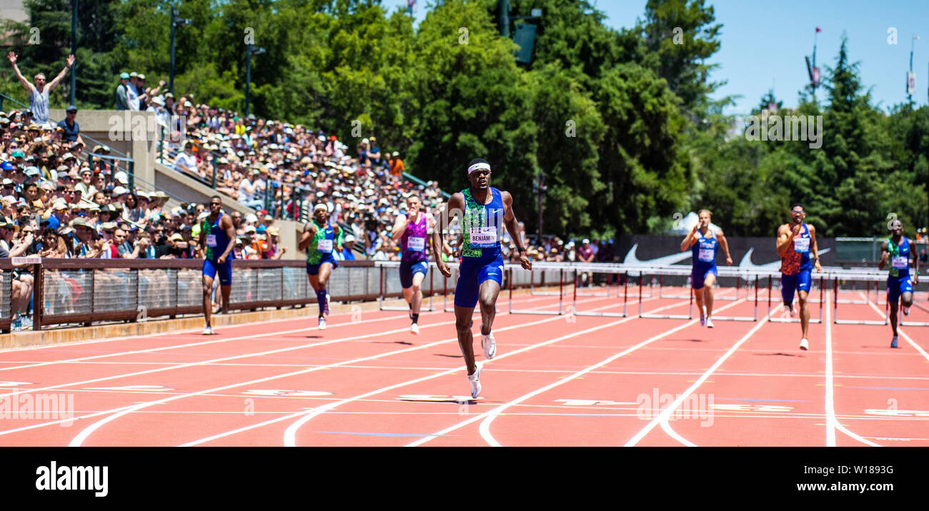 Stanford, CA. 30 Juin, 2019. Benjamin Rai prendre la 1ère place dans l'épreuve du 400 m haies avec un temps de 47,16 Au cours de la Nike Prefontaine Classic à l'Université de Stanford à Palo Alto, CA. James Thurman/CSM/Alamy Live News Banque D'Images