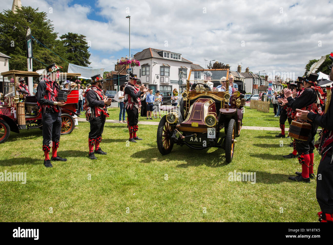 Datchet, UK. 30 Juin, 2019. Frontière Datchet Morris bienvenue le deuxième de l'arrivée des véhicules pré-1905 sur la 48-mile Ellis Voyage de Micheldever Banque D'Images