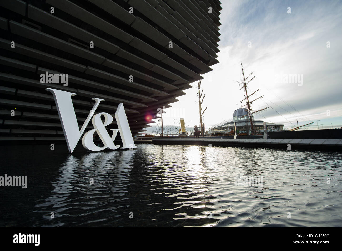 Dundee, Royaume-Uni. 29 janvier 2019. Le duc et la duchesse de Cambridge a ouvert officiellement la Dundee V&A Museum of Design. Banque D'Images