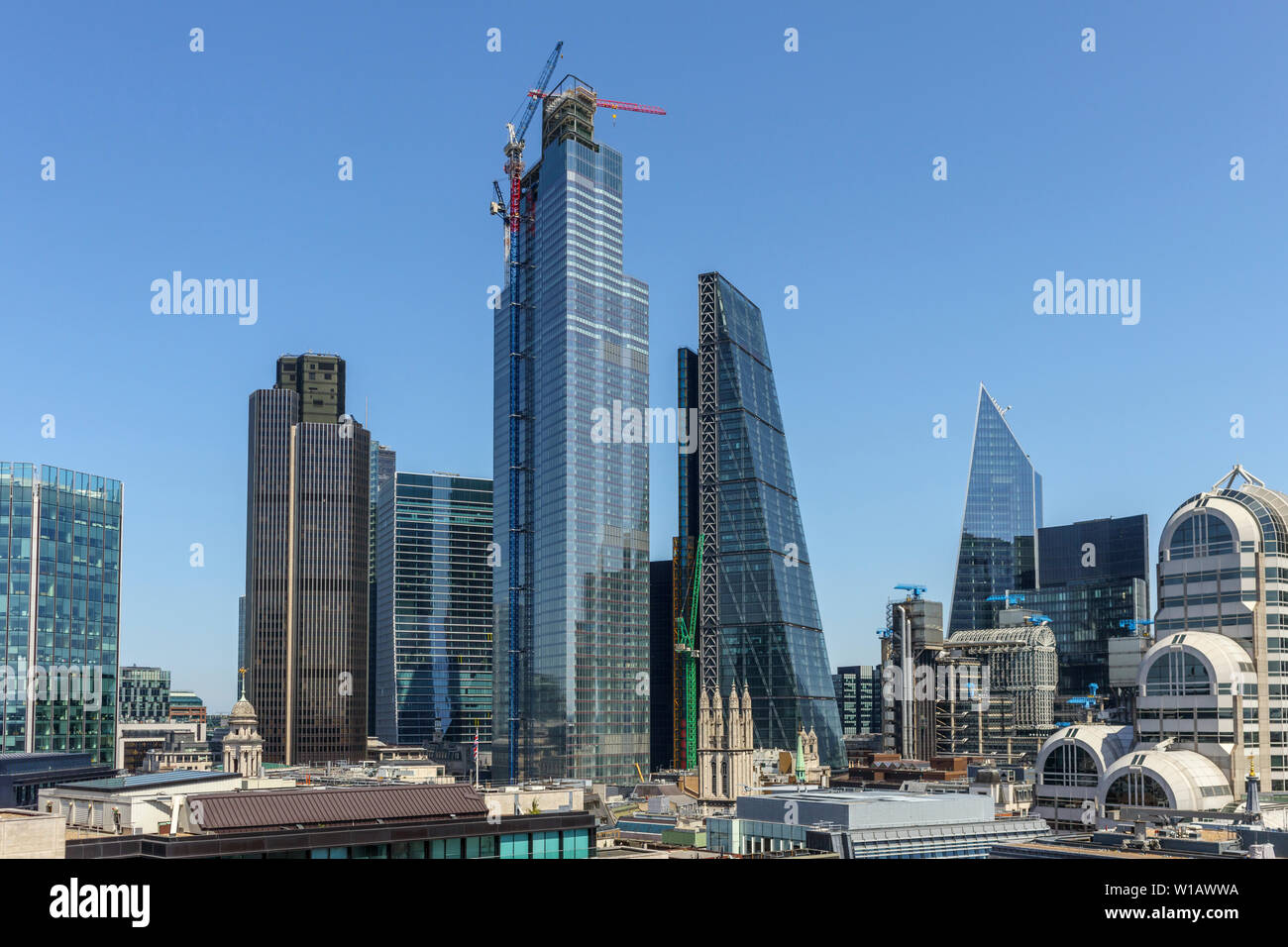 Des gratte-ciel, Ville de London financial district : Stock Exchange Tower, Tour 42, 100 & 22 Bishopsgate, Cheesegrater, Scalpel, 20 rue Gracehurch Banque D'Images