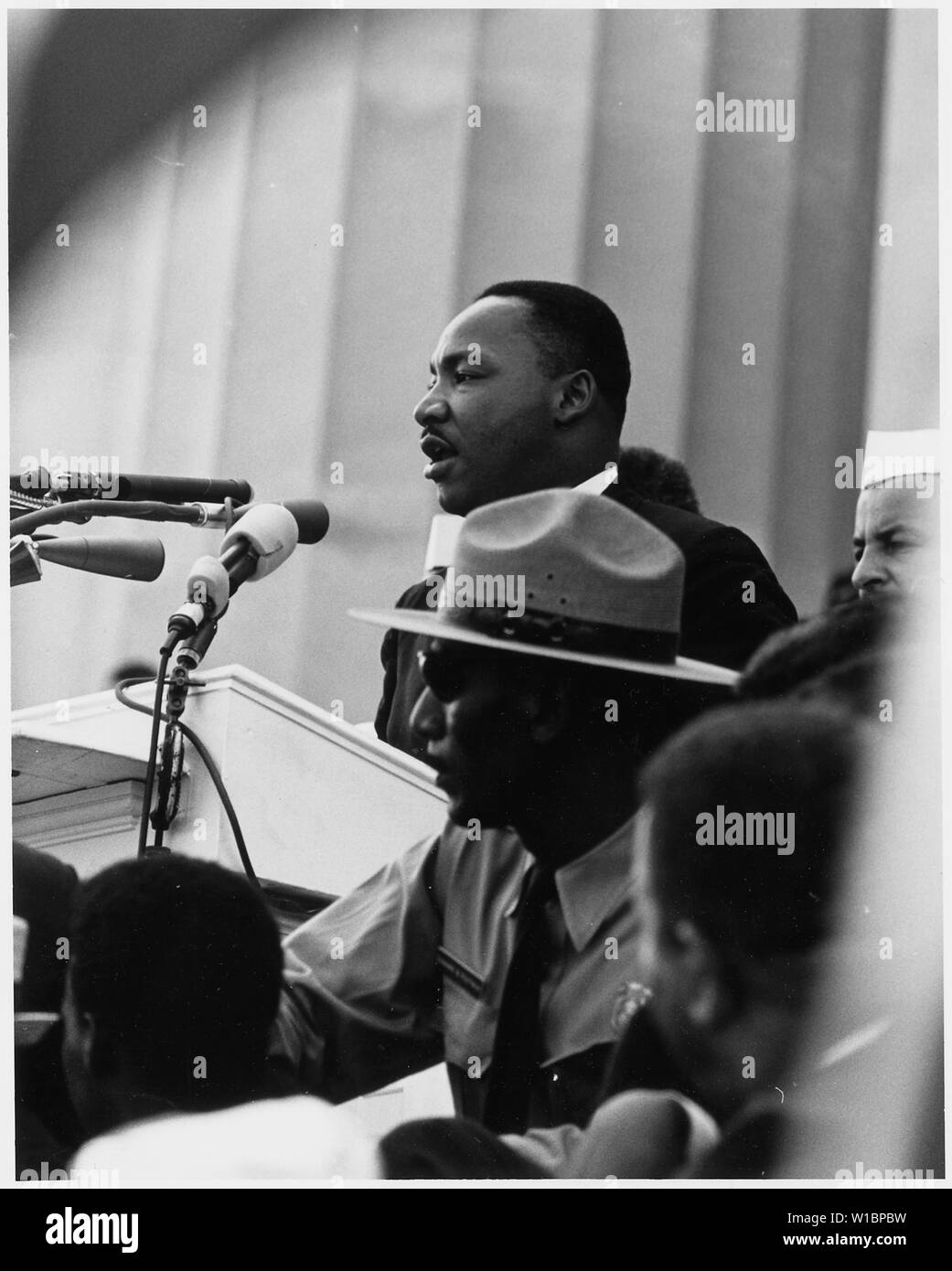 Manifestation à Washington, D.C. [le Dr Martin Luther King, Jr. de parler.] Banque D'Images