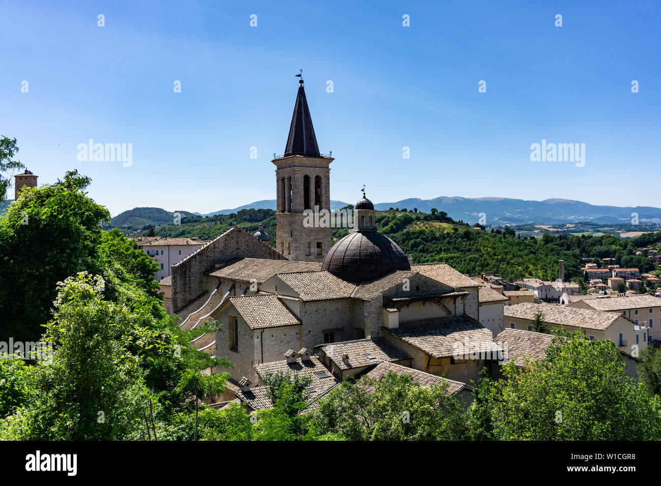 Vue de la cathédrale de Spolète en Ombrie, Italie. Banque D'Images