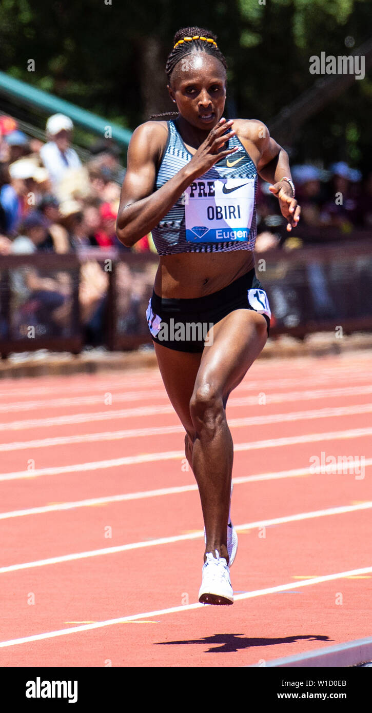 Stanford, CA. 30 Juin, 2019. Helen Obiri exécutant dans le Women's 3000 mètres au cours de la Nike Prefontaine Classic à l'Université de Stanford à Palo Alto, CA. James Thurman/CSM/Alamy Live News Banque D'Images