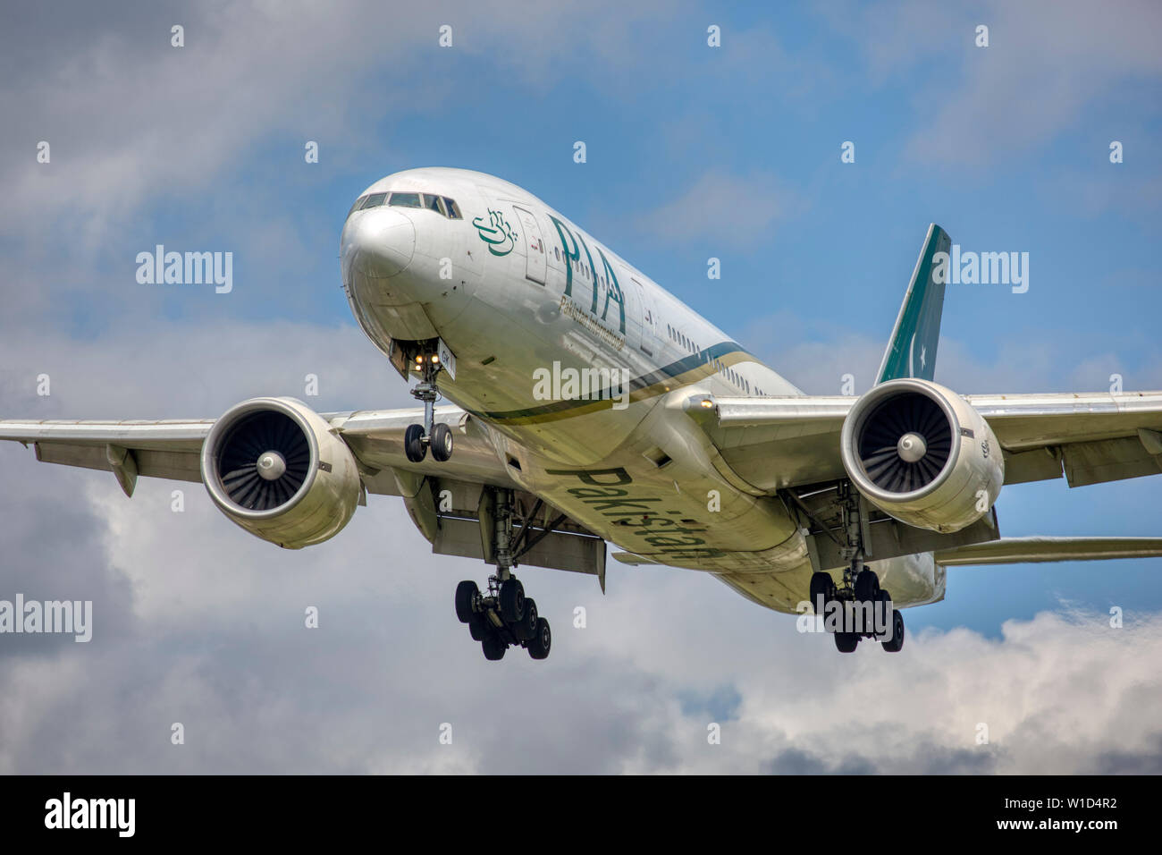 AP-BGK PIA Pakistan International Airlines Boeing 777-200 Banque D'Images