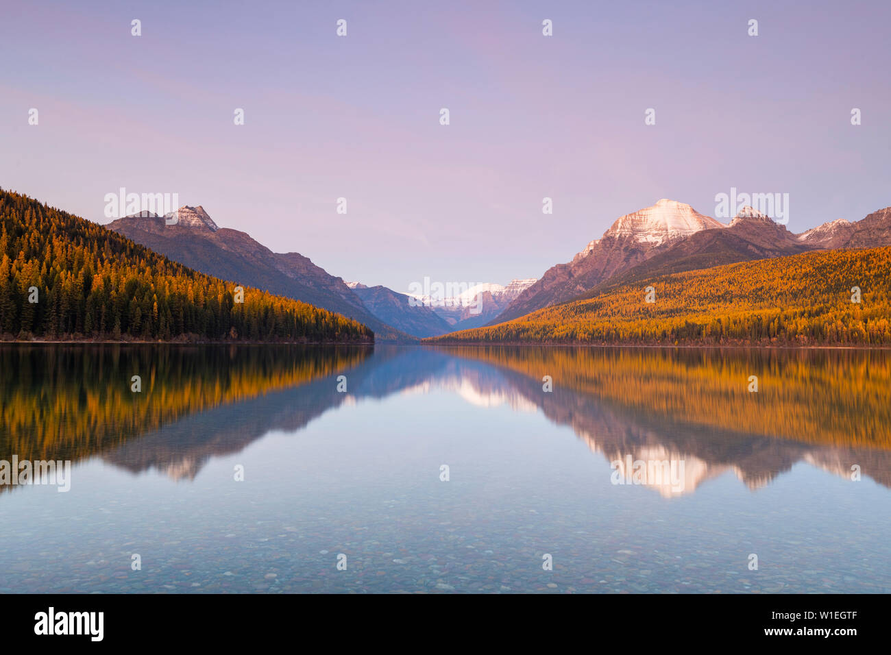 Lac Bowman, Glacier National Park, Montana, États-Unis d'Amérique, Amérique du Nord Banque D'Images