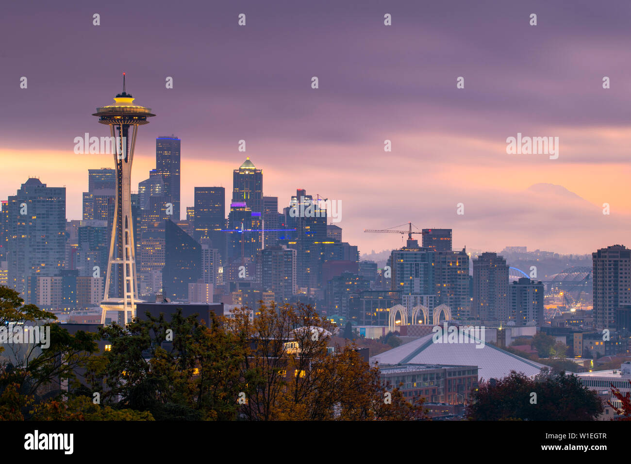 Vue de la Space Needle de Kerry Park, Seattle, État de Washington, États-Unis d'Amérique, Amérique du Nord Banque D'Images