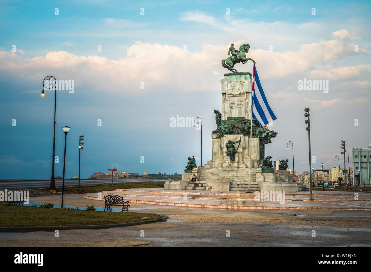 Monumento al le général Antonio Maceo, Malecon, La Havane, Cuba (La Havane), Antilles, Caraïbes, Amérique Centrale Banque D'Images