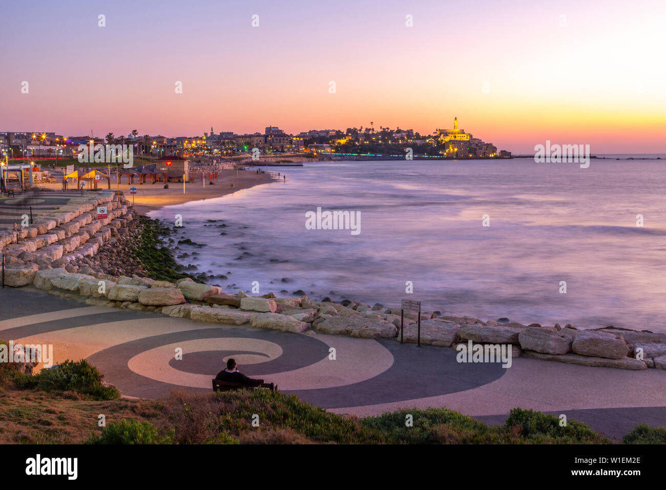 Vue de l'ancien port de Jaffa arabe au crépuscule, Tel Aviv, Israël, Moyen Orient Banque D'Images