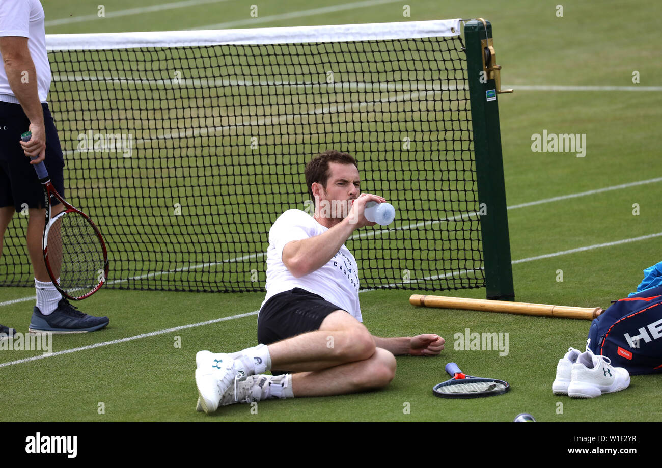 Andy Murray lors d'une session pratique sur deux jours de la Wimbledon à l'All England Lawn Tennis et croquet Club, Londres. Banque D'Images