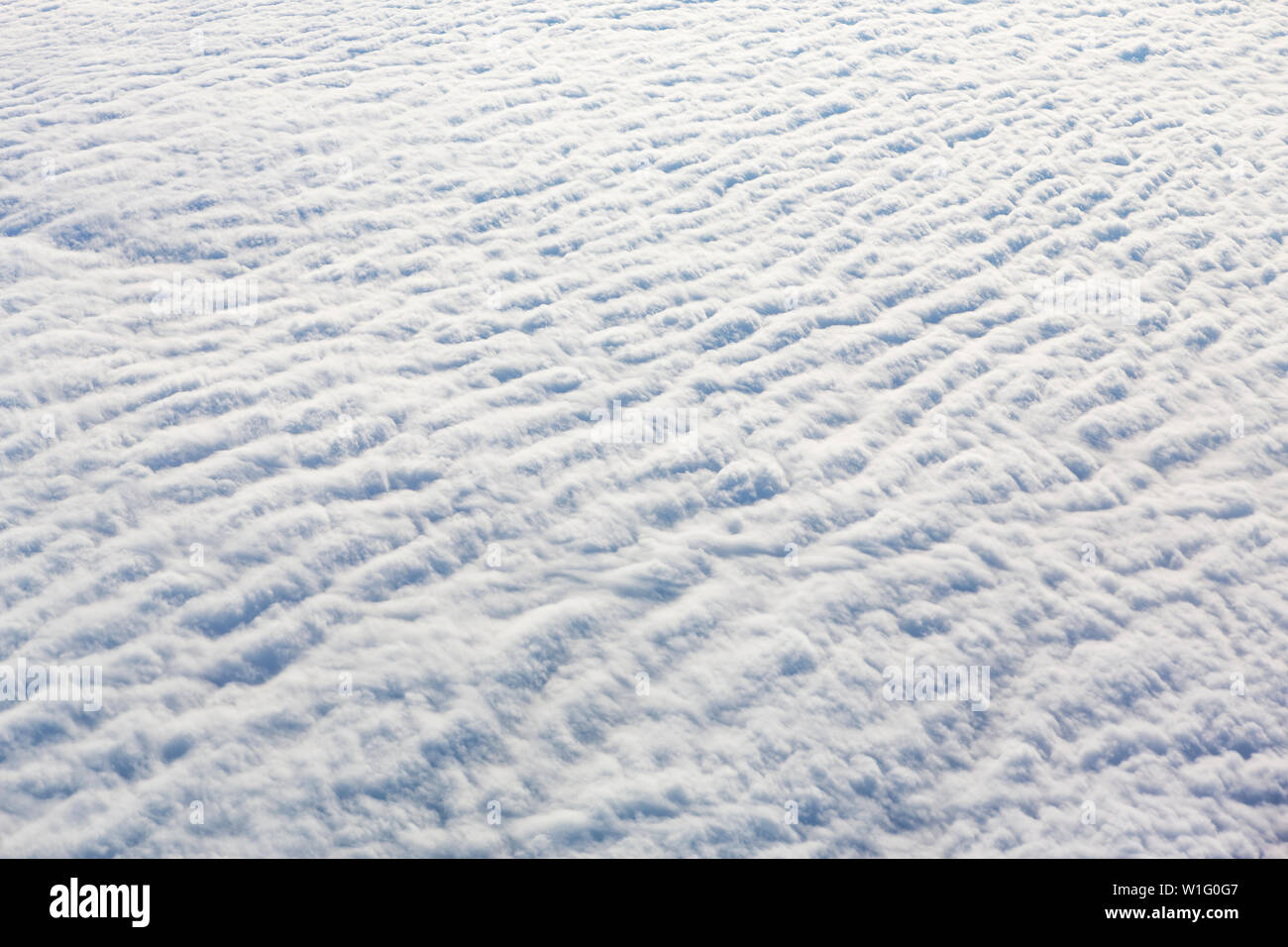 Les nuages peu avant l'atterrissage à Svalbard, Norvège, Artic Banque D'Images