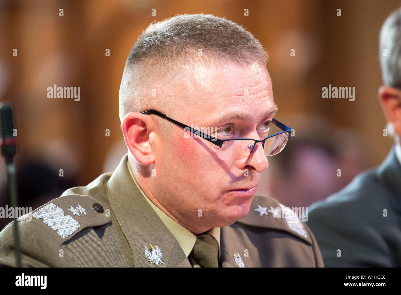 Le Major-général Krzysztof Krol, Sous-chef d'état-major général des Forces armées polonaises, République de Pologne, au cours d'une audience sur le terrain de la Com Banque D'Images