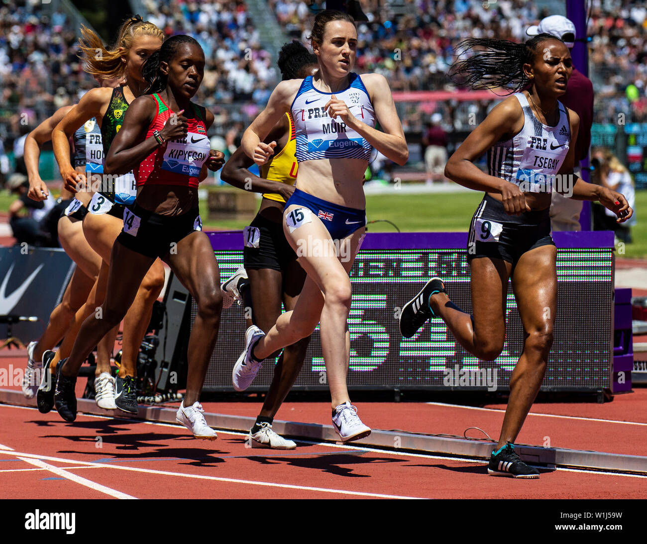 Stanford, CA. 30 Juin, 2019. Foi Kipyegon, Laura Muir et Gudaf Tsegay et bataille pour la 1ère place dans la Women's 1500 mètres au cours de la Nike Prefontaine Classic à l'Université de Stanford à Palo Alto, CA. James Thurman/CSM/Alamy Live News Banque D'Images