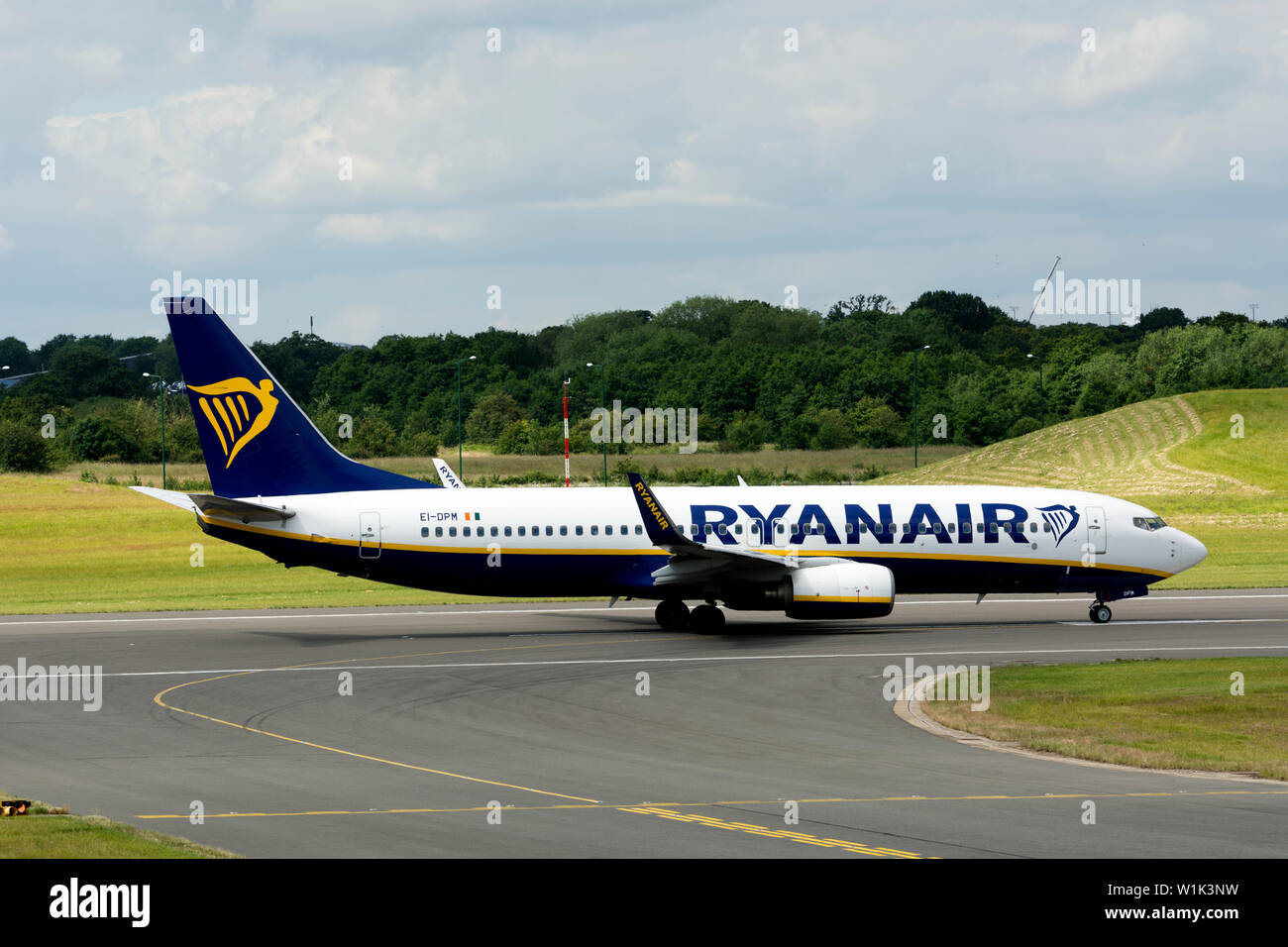 Ryanair Boeing 737-8comme à l'aéroport de Birmingham, UK (AE-DPM) Banque D'Images