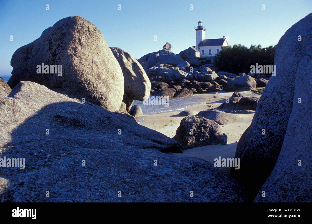 Phare de Pontusval, Bretagne, France Banque D'Images