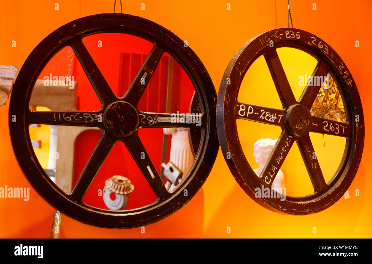 Bizarreries, roues à Dada Antiquités, Washington DC, United States, USA Banque D'Images