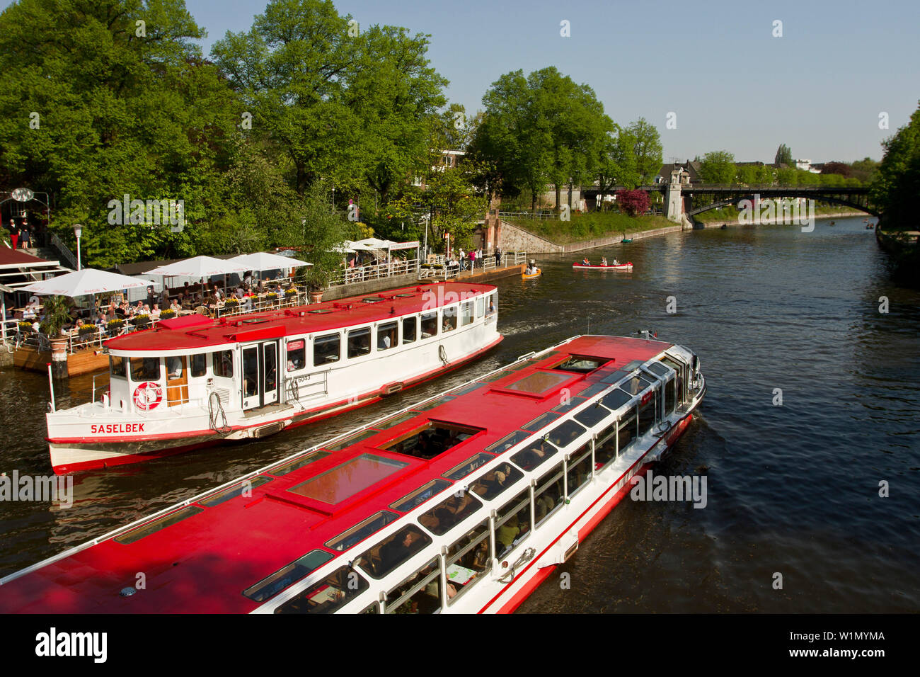 Bateau à vapeur de l''Alster sur l'Alster, ville hanséatique de Hambourg, Allemagne Banque D'Images