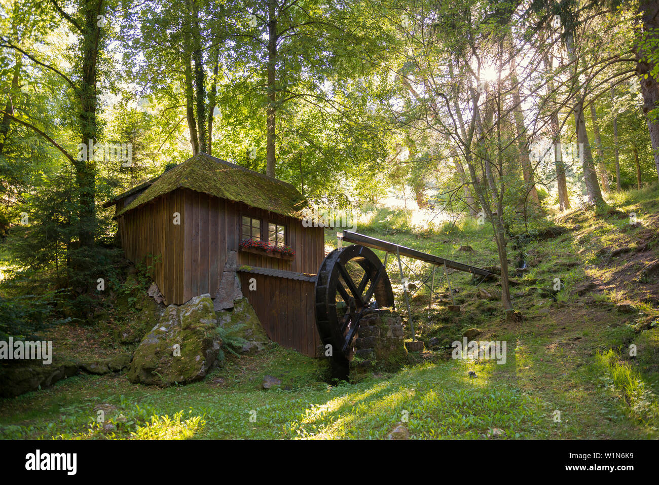 Ancien moulin, Bad Wildbad, Forêt-Noire, Bade-Wurtemberg, Allemagne Banque D'Images
