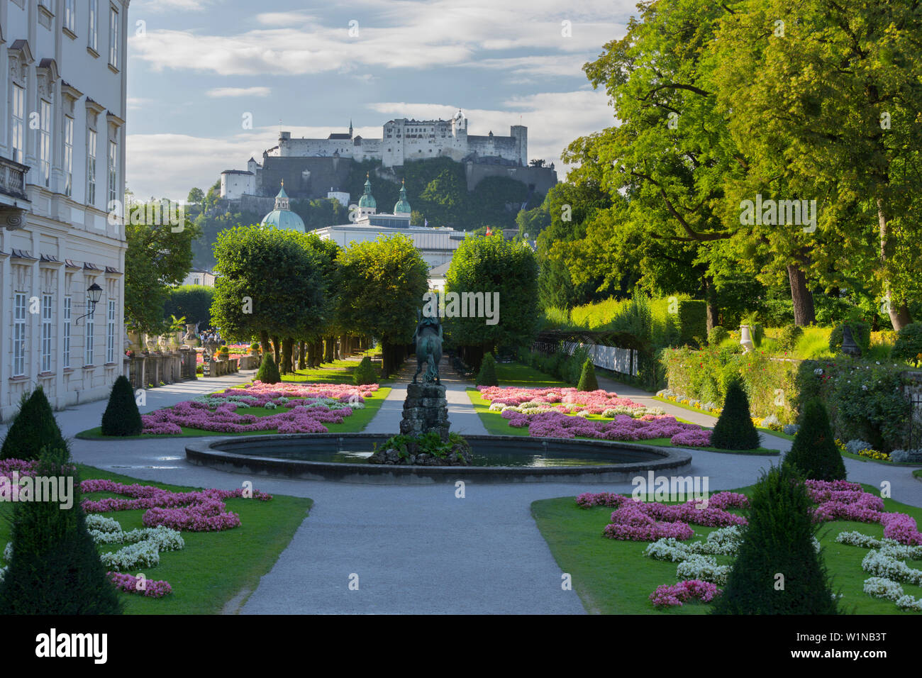 Forteresse Hohensalzburg, du château Mirabell, Salzbourg, Autriche Banque D'Images