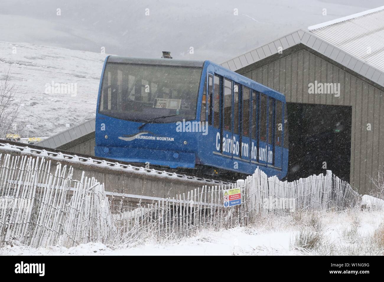 Aviemore, Royaume-Uni, 3 juillet 2019. PHOTO DU 26 NOVEMBRE 2018. Highlands and Islands Enterprise, qui opère Cairngorm Mountain, a dit la montagne, funiculaire sera fermée pour un autre hiver comme travail de réparation ne peut être effectuée jusqu'au printemps ou l'été de 2020. Crédit : Andrew Smith/Alamy Live News Banque D'Images