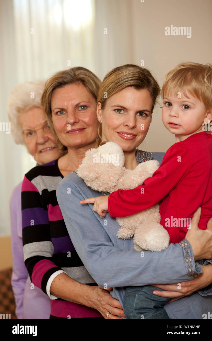 Quatre générations d'une famille Banque D'Images