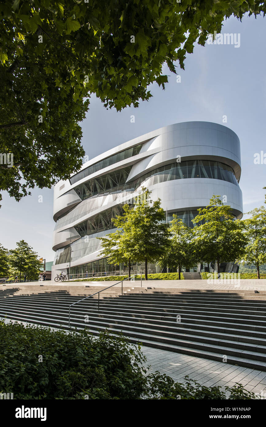 Musée Mercedes Benz à Stuttgart, Bade-Wurtemberg, Allemagne du Sud, Allemagne Banque D'Images