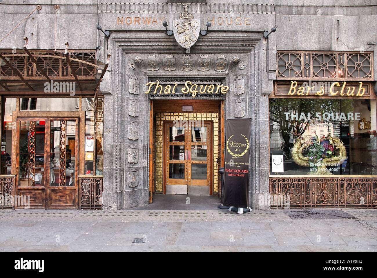 Londres, Royaume-Uni - 13 MAI 2012 : Thai Square restaurant à Trafalgar Square, Londres. Thai Square est un groupe de 15 restaurants datant de Banque D'Images