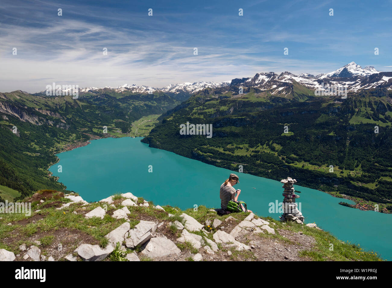 Vue du dessus du lac Brienzer Lake Lodge Hostel Voir à Brienz, Alpes, Oberland Bernois, Suisse, Europe Banque D'Images