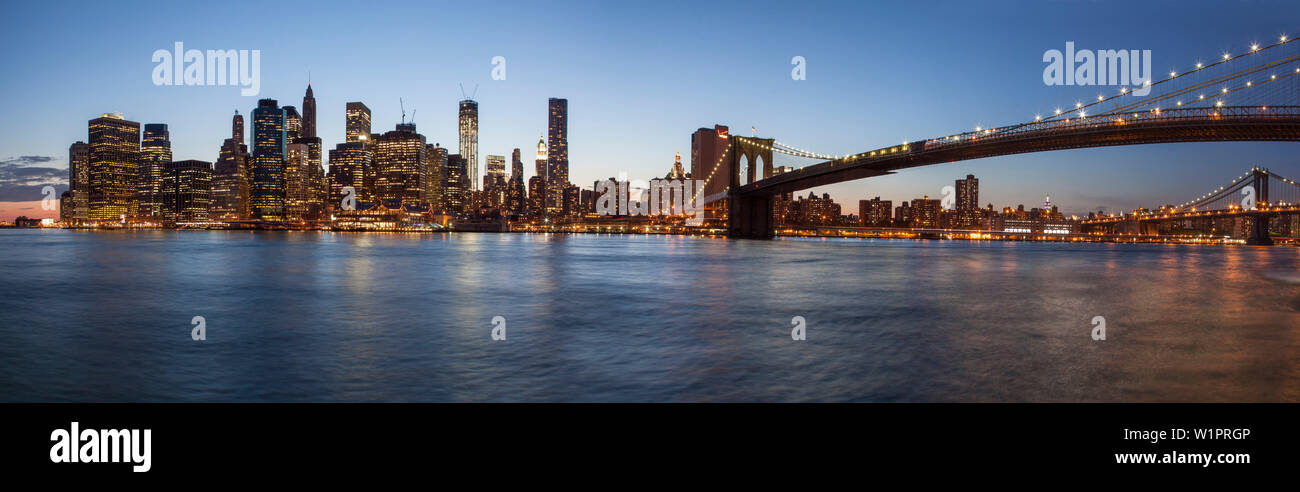 Skyline de New York, Manhattan, coucher de soleil, NYC, Big Apple, USA Banque D'Images
