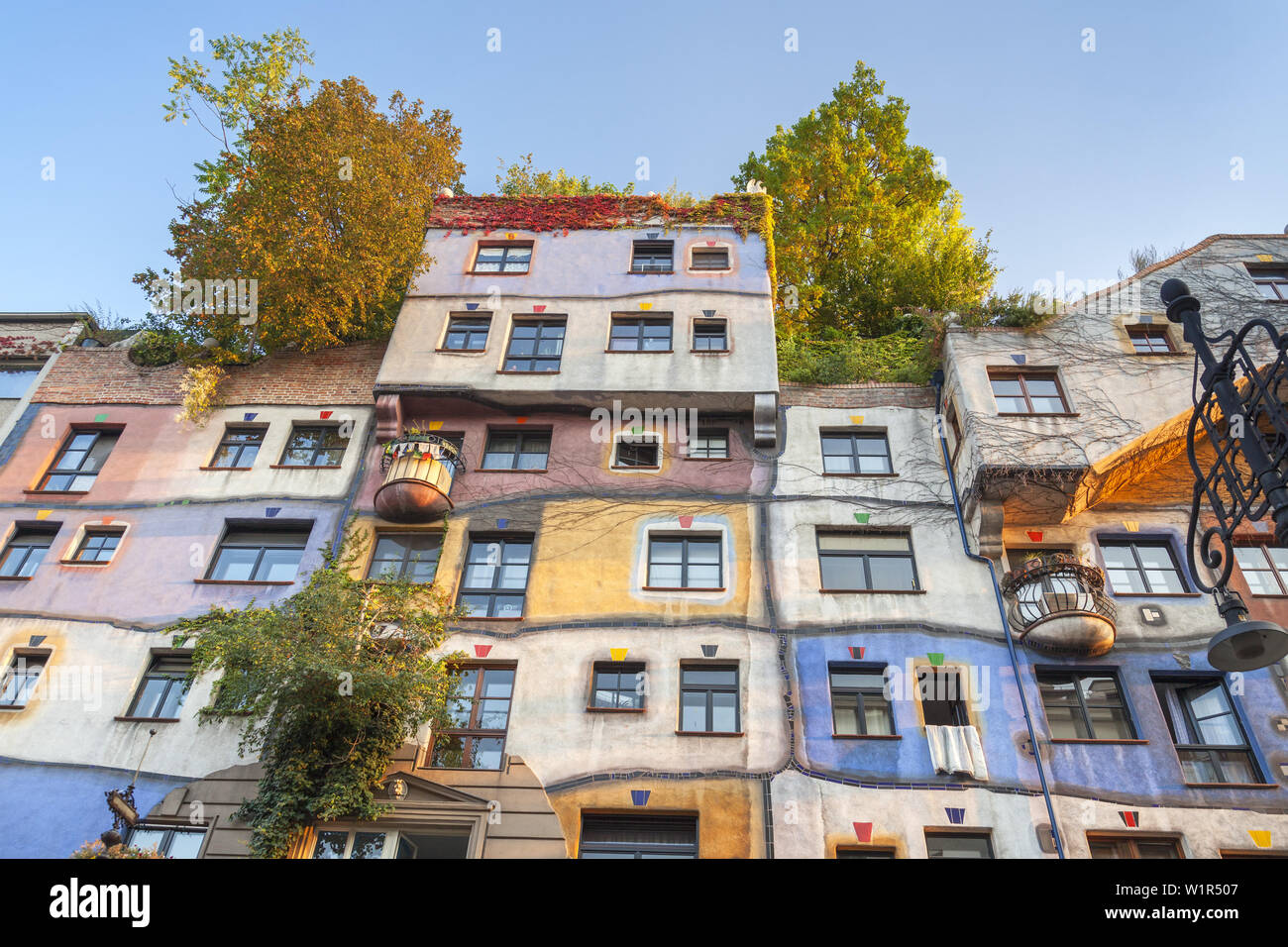 Célèbre bâtiment Hundertwasserhaus de Friedensreich Hundertwasser et Joseph Krawina à Vienne, est de l'Autriche, l'Autriche, Europe Banque D'Images