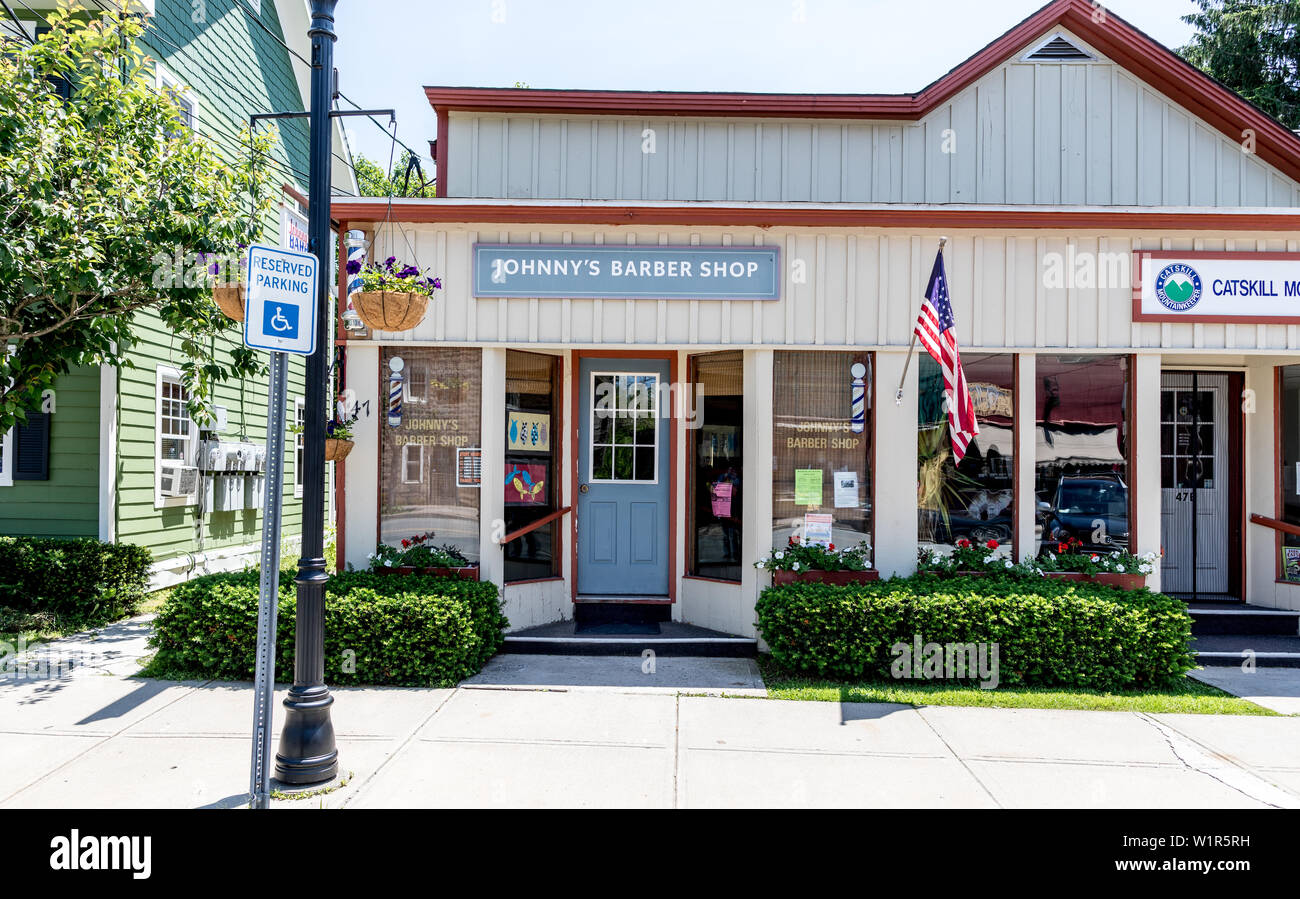 Les barbiers Shop dans Livingston Manor l'État de New York New York Banque D'Images