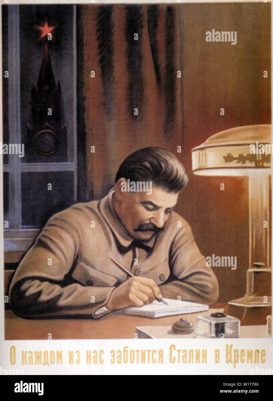 Travailler AU KREMLIN, le camarade Staline PENSE DE TOUT LE MONDE 1940 affiche soviétique Banque D'Images