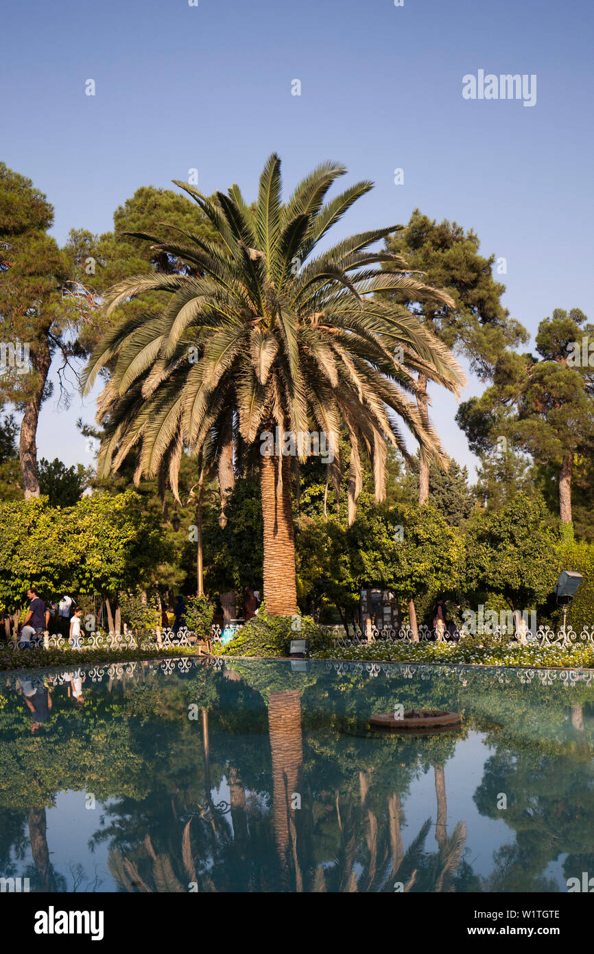 Jardin persan Bagh-e Eram à Shiraz, Iran, l'Asie Banque D'Images