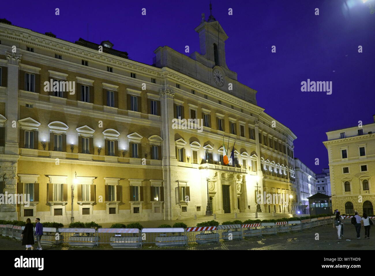 Le Palais Montecitorio, siège de la Chambre des députés. Bâtiment du Parlement italien, Rome, Italie Banque D'Images