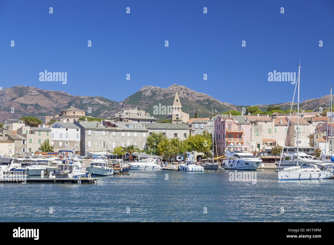 Avis de Saint-Florent, en Corse, le sud de la France, France, Europe du Sud Banque D'Images