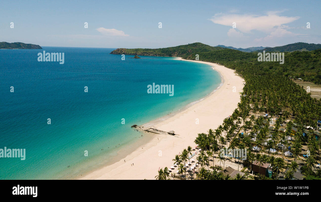 Belle seascape à Palawan. Nacpan à El Nido, Philippines Banque D'Images