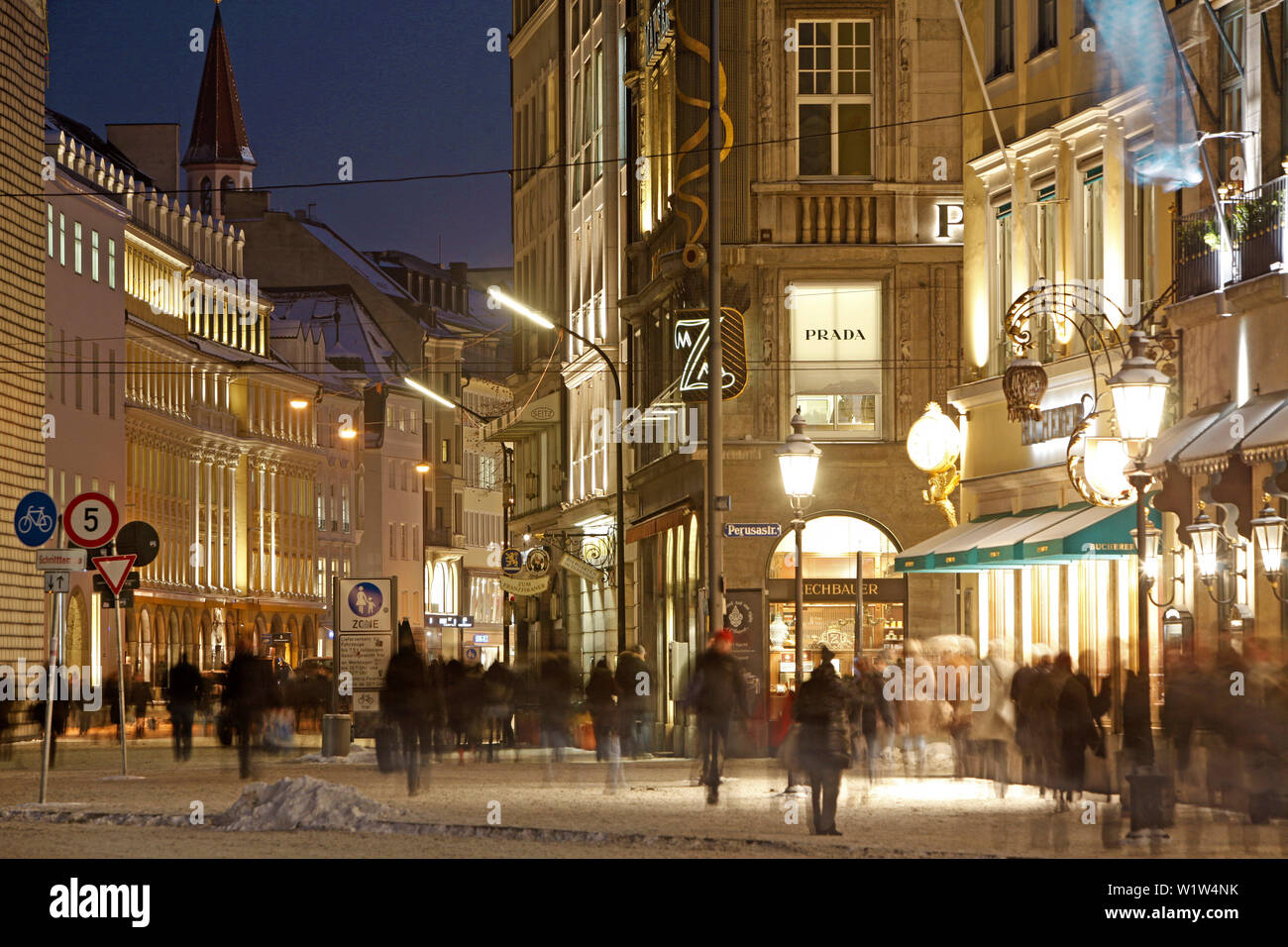 L'hiver, Residenzstrasse, Munich, Haute-Bavière, Bavière, Allemagne Banque D'Images