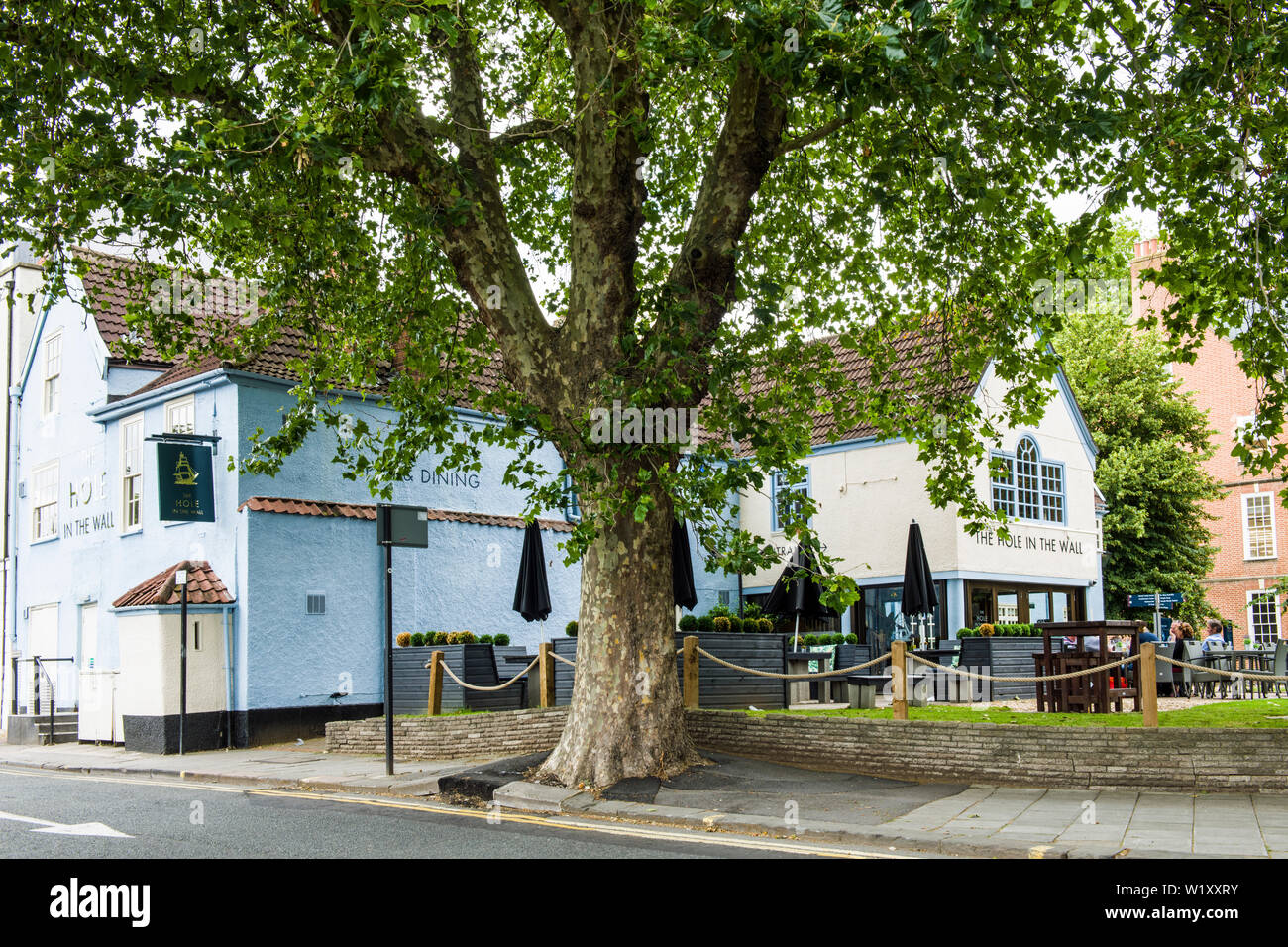 Le trou dans le mur près de la maison publique port flottant et Bristol Redcliffe, Bristol, à l'ouest de l'Angleterre Banque D'Images