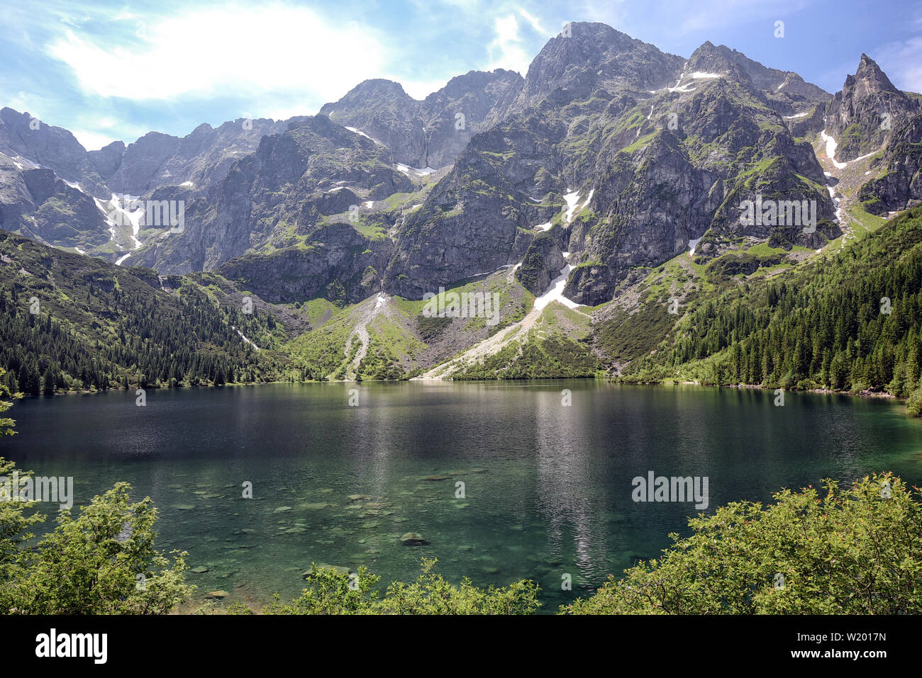 Lac de l'Œil de la mer dans les Tatras polonaises. Lac des cinq meilleurs lacs dans le monde Banque D'Images