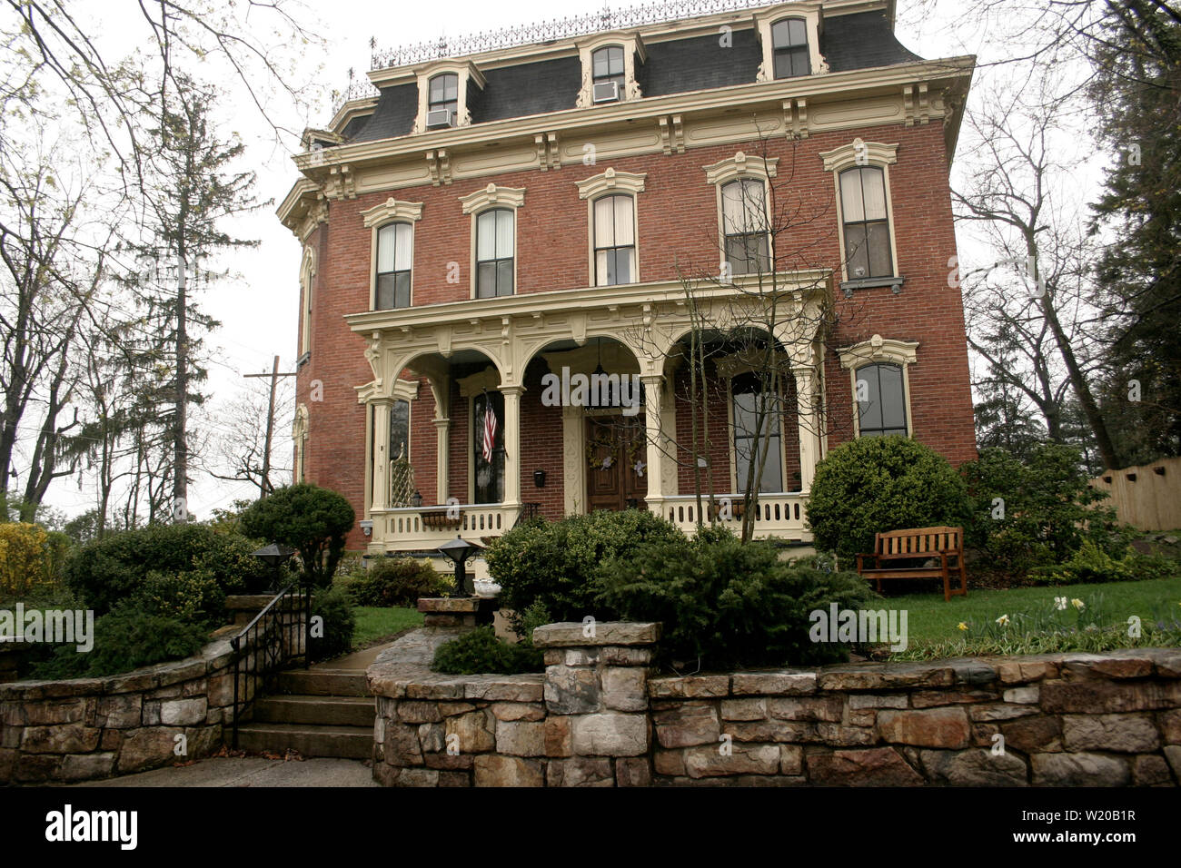 Grande maison ancienne, bien entretenu, en Pennsylvanie, USA Banque D'Images