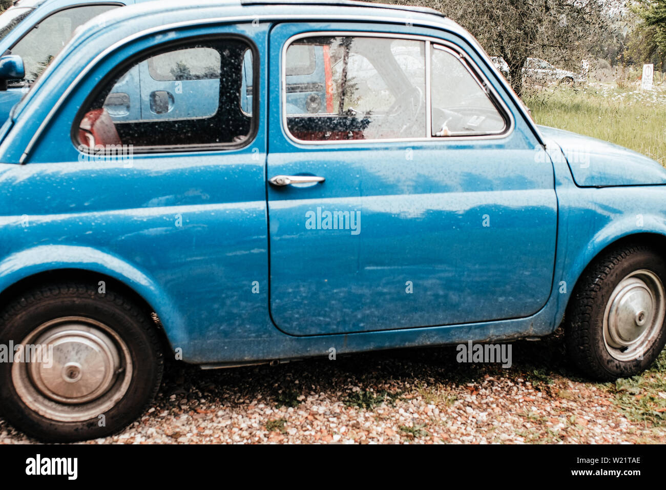 Fiat 500 voiture vintage du siècle dernier. 1950 1960 1970 1980 1990 Europe Italie Toscane Banque D'Images