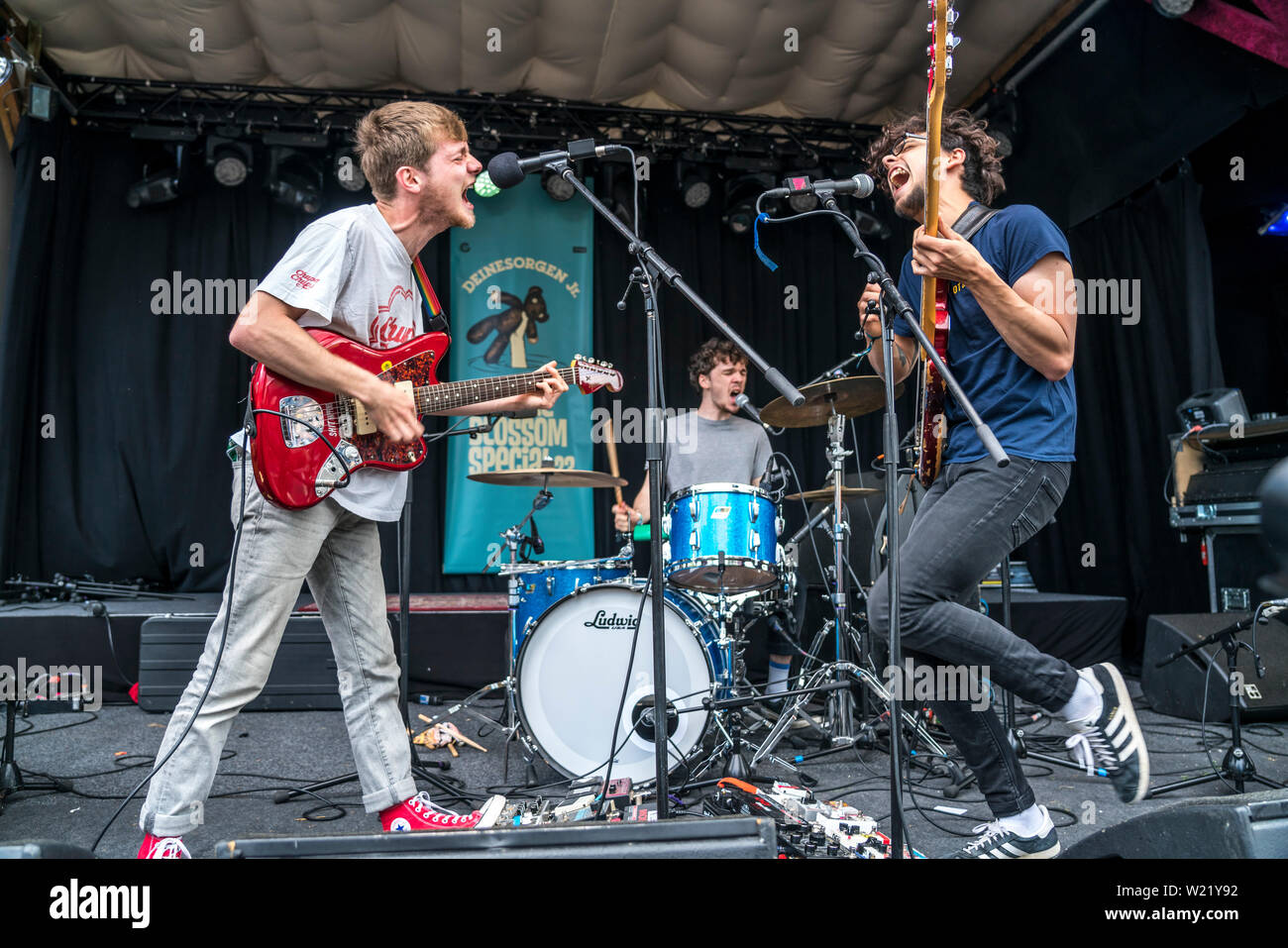 Die französische Punk Lysistrata, Orange Blossom Festival spécial, Beverungen, Ostwestfalen, Deutschland | french punk Lysistrata Banque D'Images