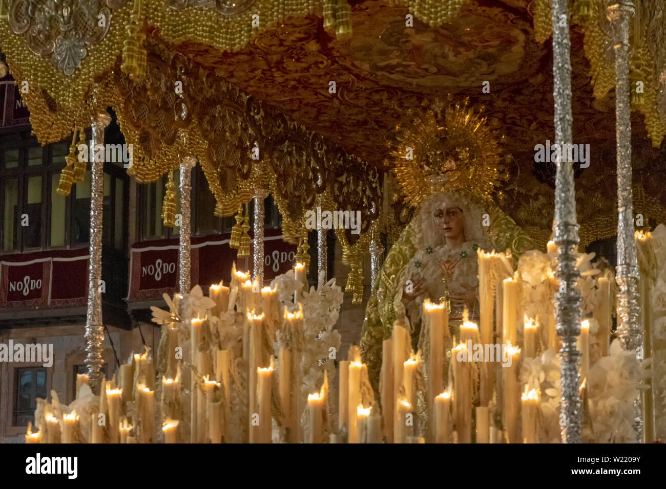 Étape de palio de la Esperanza Macarena, semaine Sainte à Séville Banque D'Images