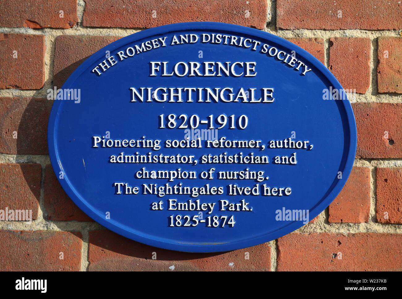 Panneau Bleu à Embley Park à Romsey l'ancienne maison d'enfance de Florence Nightingale. Banque D'Images